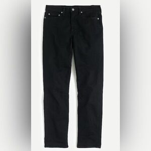 770™ Straight-fit stretch jean in deep black